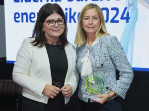 Branislava Jovicic suosnivacica WISE Srbija mreze zena i Svetlana Cerovic, proslogodisnja dobitnica priznanja Liderka odrzive energetike